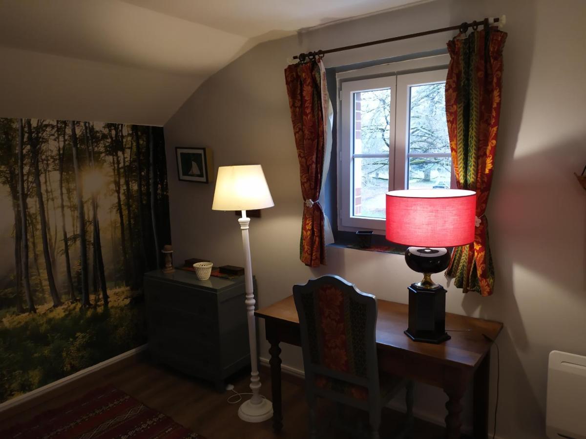 Petit Saint Hubert 1 A 4 Personnes Bed & Breakfast Velles  Dış mekan fotoğraf